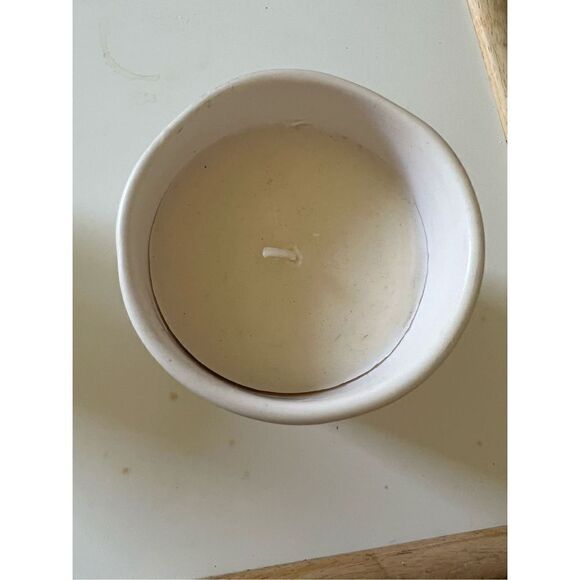 Rae Dunn Funny Bones Candle 13.2 oz - Picture 3 of 5